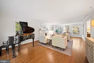 6710 Wemberly Way, McLean, VA 22101 - Photo 16