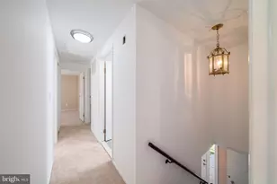 1103 Burwick Dr, Herndon, VA 20170 - Photo 16