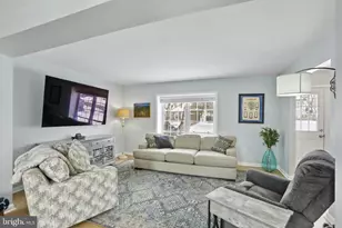 1323 April Way, Herndon, VA 20170 - Photo 12