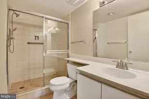 1808 Old Meadow Rd, McLean, VA 22102 - Photo 10