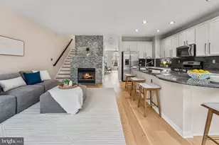 6735 Applemint Ln, Alexandria, VA 22310 - Photo 4