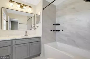 8070 Powderbrook Ln, Springfield, VA 22153 - Photo 26