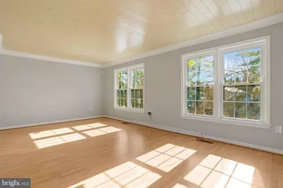 8070 Powderbrook Lane, Springfield, VA 22153 - Photo 16
