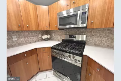 12020 Taliesin Place #34, Reston, VA 20190 - Photo 10