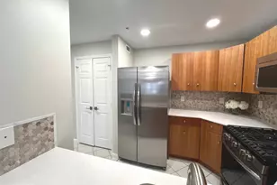 12020 Taliesin Pl, Reston, VA 20190 - Photo 14