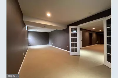 3925 Beeker Mill Place, Chantilly, VA 20151 - Photo 34