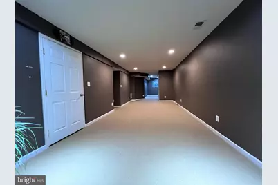 3925 Beeker Mill Place, Chantilly, VA 20151 - Photo 32