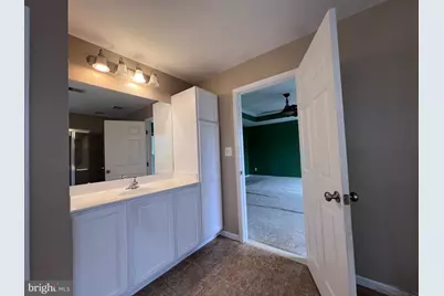 3925 Beeker Mill Place, Chantilly, VA 20151 - Photo 22