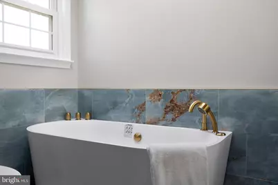 7501 Cross Gate Lane, Alexandria, VA 22315 - Photo 26