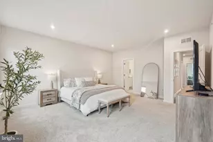 4610 Olivine Dr, Chantilly, VA 20151 - Photo 20