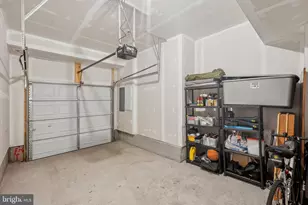 4610 Olivine Dr, Chantilly, VA 20151 - Photo 38