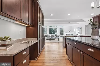 9516 Wallingford Drive, Burke, VA 22015 - Photo 24