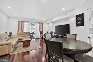 8526 Forrester Blvd, Springfield, VA 22152 - Photo 10