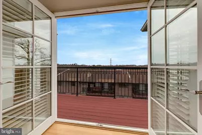 229 Locust Street SE #3, Vienna, VA 22180 - Photo 42