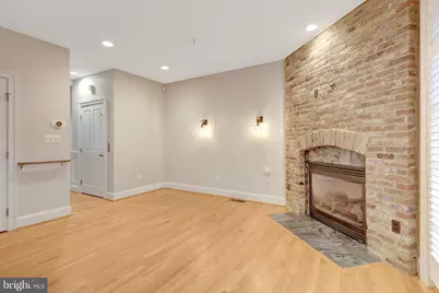 229 Locust Street SE #3, Vienna, VA 22180 - Photo 12