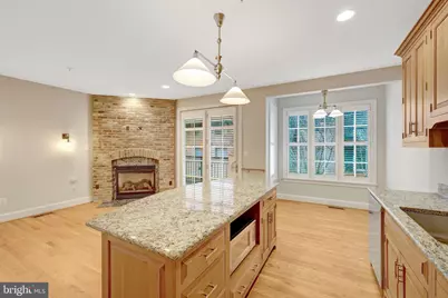 229 Locust Street SE #3, Vienna, VA 22180 - Photo 16