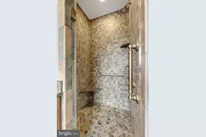 229 Locust Street SE #3, Vienna, VA 22180 - Photo 30