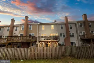 6163 Green Hollow Ct, Springfield, VA 22152 - Photo 20