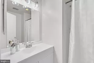 6163 Green Hollow Ct, Springfield, VA 22152 - Photo 16