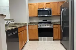 5107 Travis Edward Way, Centreville, VA 20120 - Photo 2