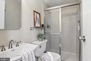 5903 Oak Ridge Ct, Burke, VA 22015 - Photo 26