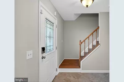 5808 Bunker Woods Lane, Burke, VA 22015 - Photo 2