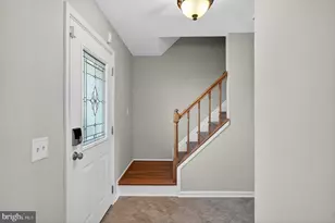 5808 Bunker Woods Ln, Burke, VA 22015 - Photo 2