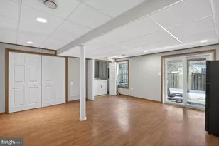 5808 Bunker Woods Ln, Burke, VA 22015 - Photo 30