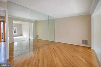 7205 Gentian Court, Springfield, VA 22152 - Photo 4