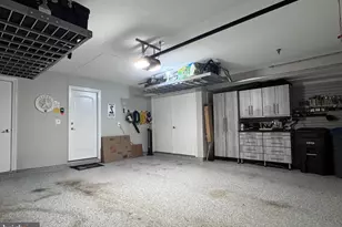 2141 Red Vine Dr, Vienna, VA 22182 - Photo 32