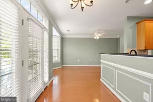 13656 Salk St, Herndon, VA 20171 - Photo 10