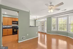 13656 Salk St, Herndon, VA 20171 - Photo 2