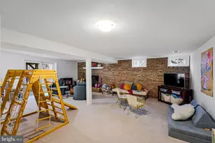 10720 Burr Oak Way, Burke, VA 22015 - Photo 32
