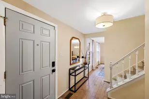 10720 Burr Oak Way, Burke, VA 22015 - Photo 4