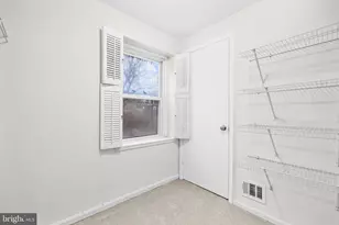 3051 Silent Valley Dr, Fairfax, VA 22031 - Photo 24