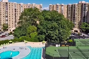 5901 Mt Eagle Dr, Alexandria, VA 22303 - Photo 48