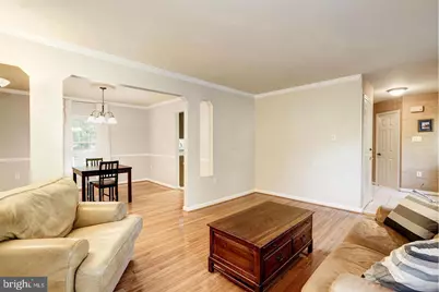 1404 Bayshire Lane, Herndon, VA 20170 - Photo 4