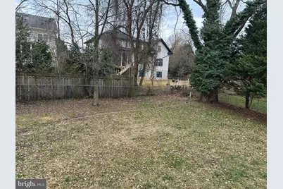[Address not provided], Oakton, VA 22124 - Photo 8