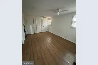 [Address not provided], Oakton, VA 22124 - Photo 10