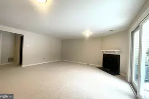 7353 Crestleigh Cir, Alexandria, VA 22315 - Photo 10