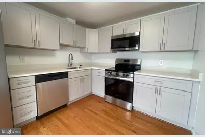 7353 Crestleigh Circle, Alexandria, VA 22315 - Photo 4