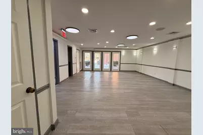 10130 Colvin Run #B, Great Falls, VA 22066 - Photo 10