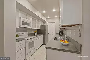 10195 Ashbrooke Ct, Oakton, VA 22124 - Photo 10