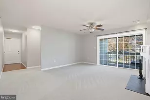 10195 Ashbrooke Ct, Oakton, VA 22124 - Photo 2