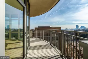 8220 Crestwood Heights Dr, McLean, VA 22102 - Photo 16