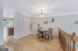 6050 Heatherwood Dr, Alexandria, VA 22310 - Photo 8