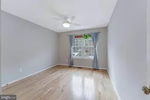 6050 Heatherwood Dr, Alexandria, VA 22310 - Photo 40