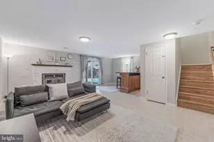 6050 Heatherwood Dr, Alexandria, VA 22310 - Photo 58