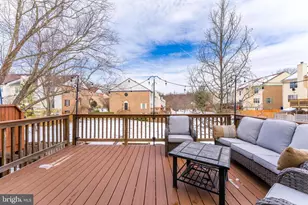 6050 Heatherwood Dr, Alexandria, VA 22310 - Photo 70