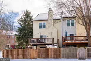 6050 Heatherwood Dr, Alexandria, VA 22310 - Photo 80